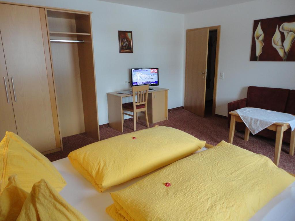 Gasthof Brentwirt Casa de hóspedes Leogang Quarto foto