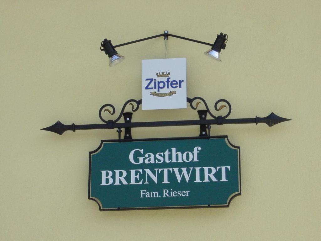 Gasthof Brentwirt Casa de hóspedes Leogang Exterior foto