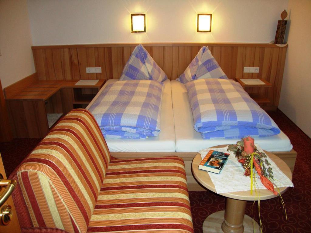 Gasthof Brentwirt Casa de hóspedes Leogang Quarto foto